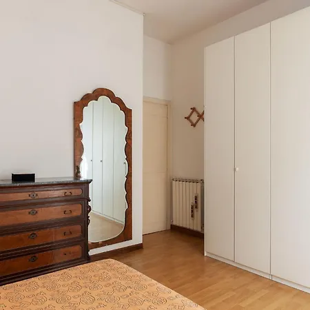 Guesthost - Comfy Garbatella Appartement *