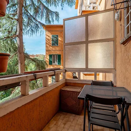 Guesthost - Comfy Garbatella * Rom