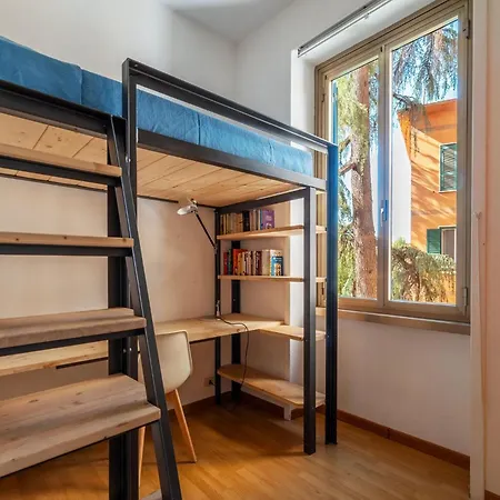 Guesthost - Comfy Garbatella ローマ