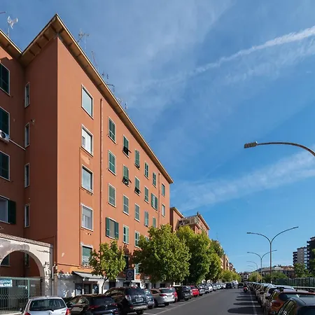 アパート Guesthost - Comfy Garbatella