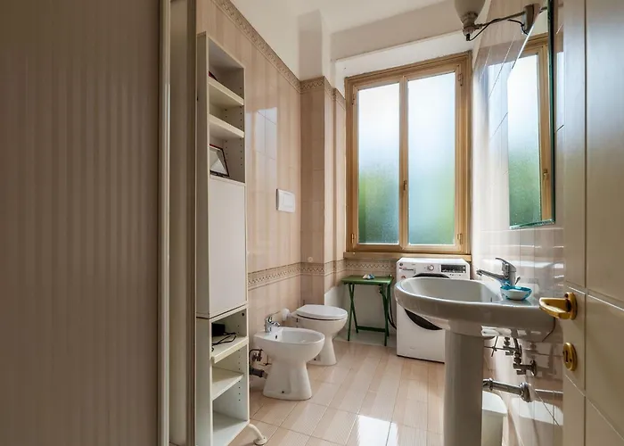 Guesthost - Comfy Garbatella * Ρώμη