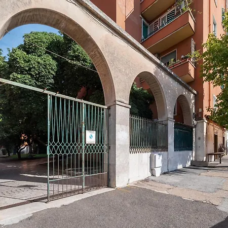 Guesthost - Comfy Garbatella * Rome