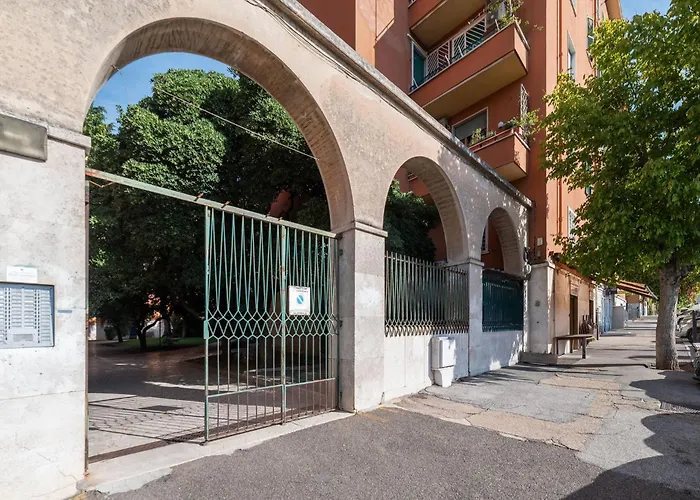 Guesthost - Comfy Garbatella * Rome